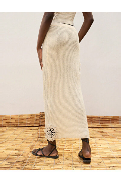 Sheya Shein maxi skirt, cream