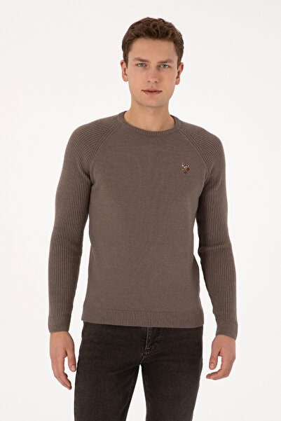 U.S. Polo Assn. Men's Regular Fit Crew Neck Mink Sweater 50314983-Vr052