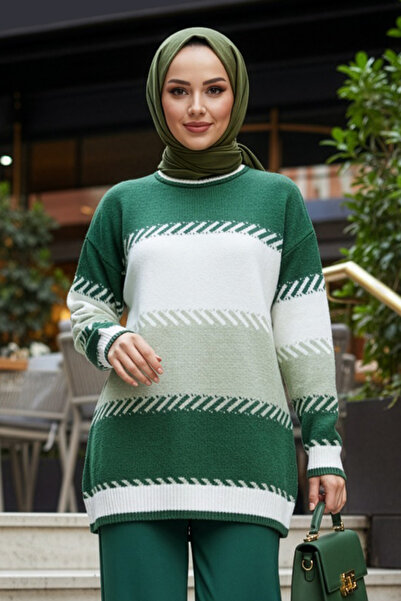 N.S NEVA STYLE بلوزة تريكو محتشمة بلون أخضر 8804Y