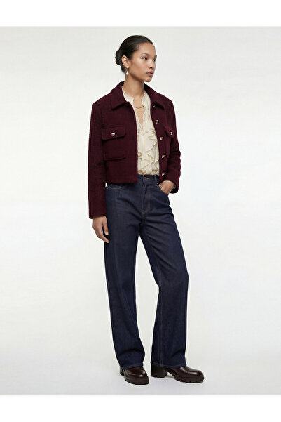 Koton سترة طويلة الأكمام مزينة بأزرار مرصعة بالجواهر مع جيوب من التويد