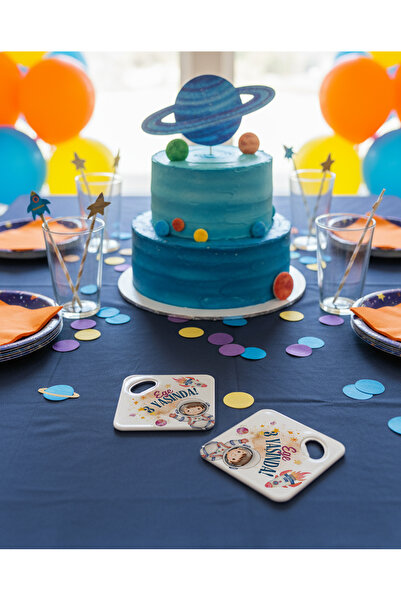 arslart Uzay temalı astronot desenli kişiye özel magnet açacak bardak altlığı...