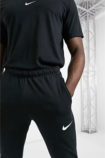 Nike بنطلون رياضي رجالي أسود من نوع Dri-Fit Taper للتدريب