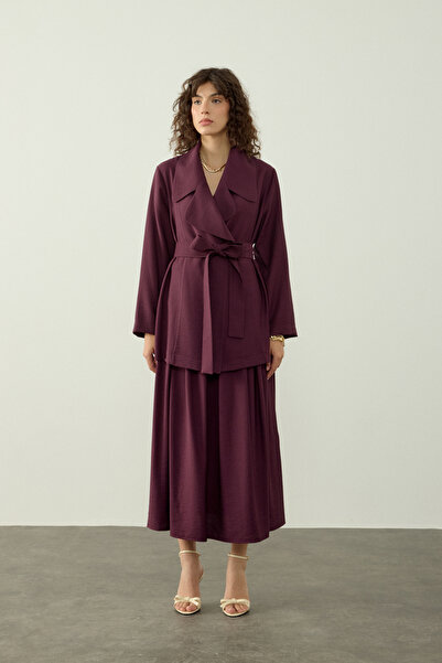 TEREZIE Lorisa Tie-Up Blouse