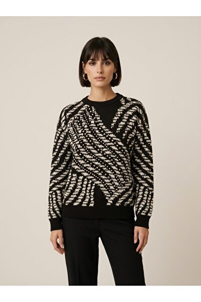 KARTON TRİKO Siyah Desenli İncili Taşlı Triko Kazak