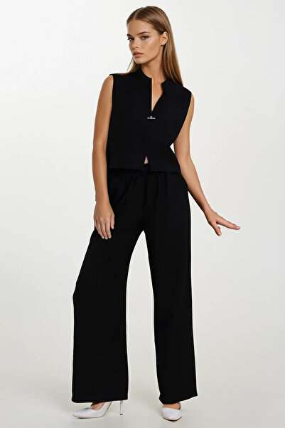 Trend Alaçatı Stili Women's Black Judge Collar Accessory Closure Blouse and L...