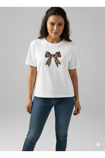 BUWOM Γυναικείο μπλουζάκι KURDELE με λεοπάρ στάμπα και λαιμόκοψη ποδηλάτου