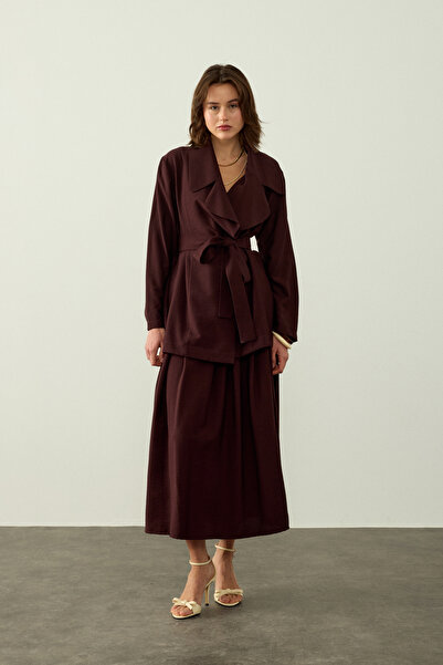 TEREZIE Lorisa Tie-Up Blouse