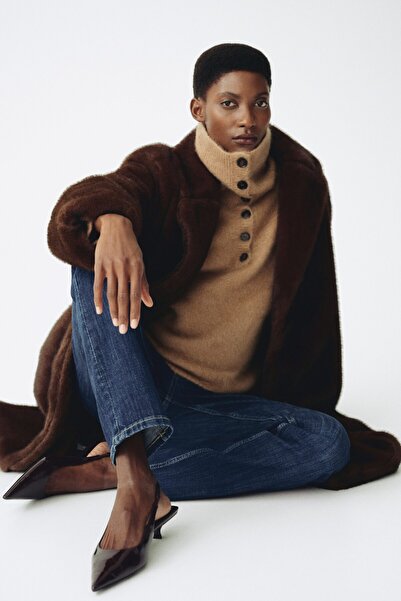 H&M MAMA Slim Straight High Jeans