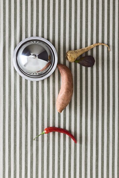 H&M Keten Karışımlı Masa Örtüsü