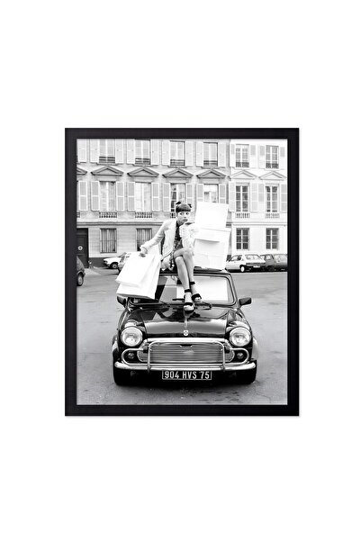 ALAYRA International ملصق أزياء ألايرا - ملصق أزياء رئيسي - طباعة تسوق في بار...