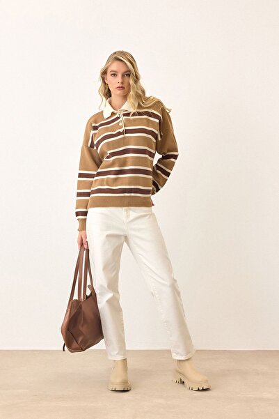 Trend Alaçatı Stili Women's Beige Polo Neck Buttoned Knit Sweater Vs00890