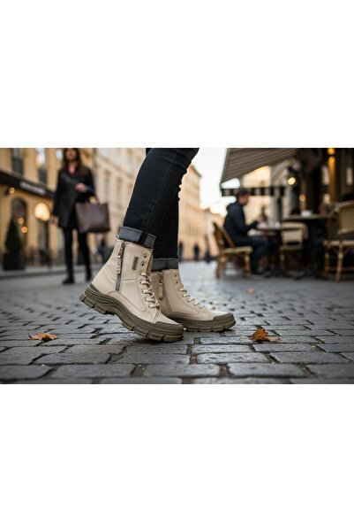 BAYRAMOĞLU KUNDURA İÇİ KÜRKLÜ FERMUARLI BAĞCIK DETAYLI BEJ KADIN SPOR BOT