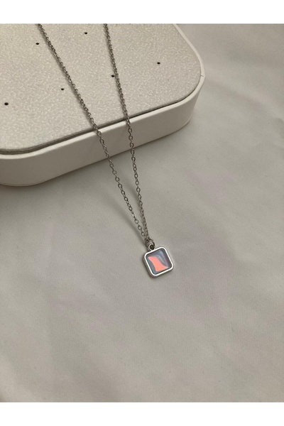 PURE BERRY قلادة من الفولاذ 100% مرصعة بحجر الياقوت، لا يتغير لونها ولا يبهت