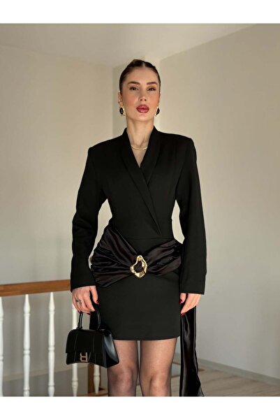 YK FASHION Bronş Detaylı Mini Elbise