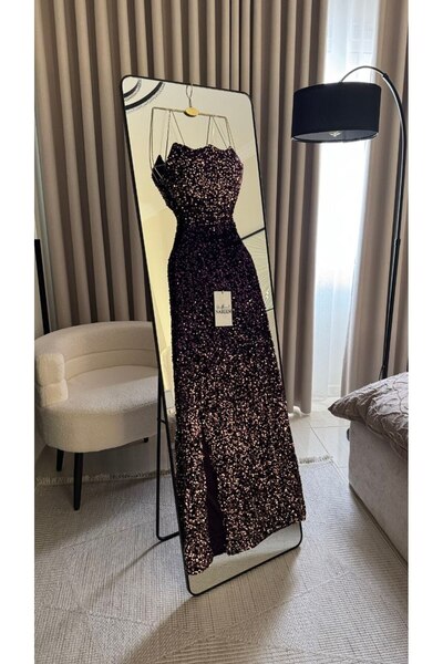 Nareen Fashion فستان سهرة طويل بتصميم راقٍ يلفت الأنظار من النظرة الأولى