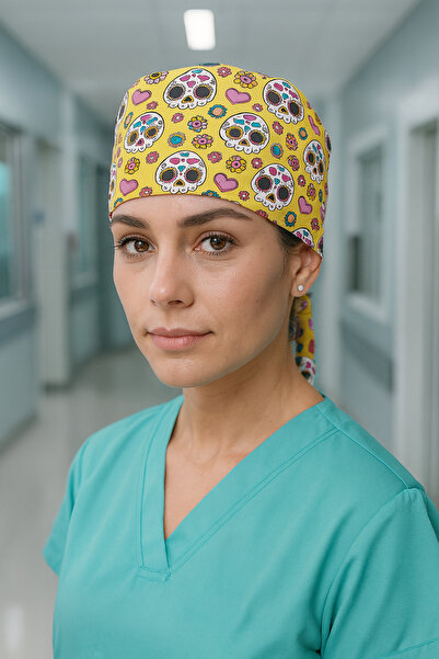 Lion Üniforma Renkli Kurukafa Desenli Cerrahi Bone Unisex – Likralı Doktor He...