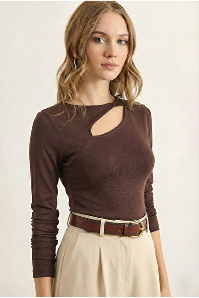 peralist Γυναικεία μπλούζα με καφέ γιακά με χαμηλή λαιμόκοψη, ελαστική βαμβακερή μπλούζα από μείγμα ριμπάνας