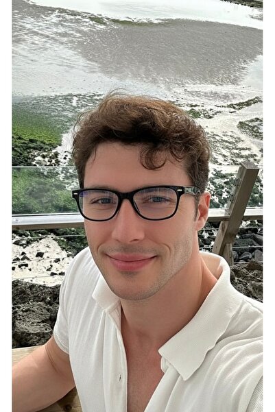 LOOKUP Blue Light Protective Glasses Unisex Optically Compatible 400-450Nm with Protective Case and Wipe Cloth as a Gift