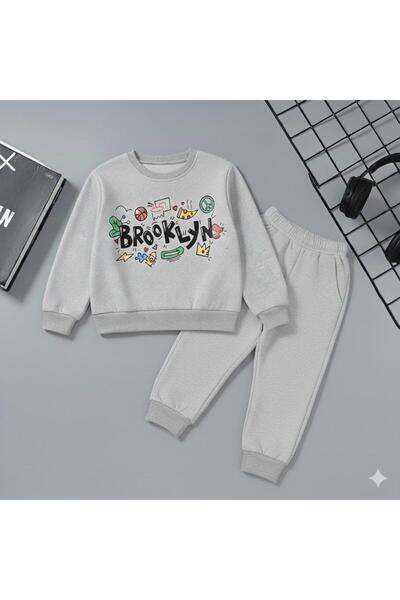 No Plan طقم بدلة رياضية للأولاد بطباعة مختلطة من بروكلين