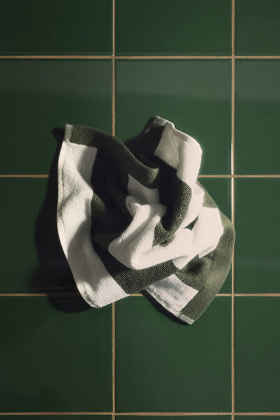 H&M Pamuklu ve Çizgili Misafir Havlusu