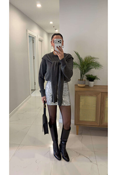 BİRCANÇİL Jossa Silver Mini Sequin Skirt