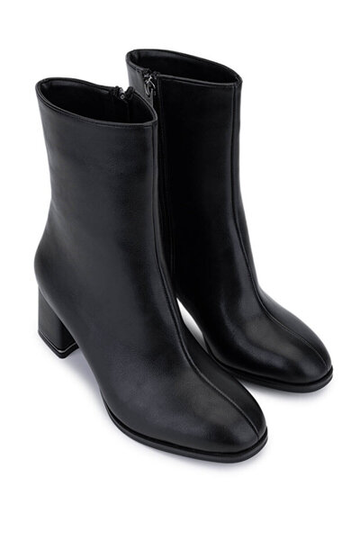 PUNTO 336574 حذاء نسائي بكعب أسود