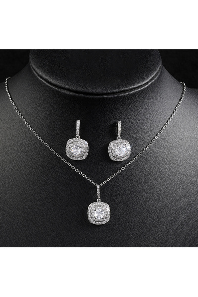 Choice طقم مجوهرات فضي اللون مكون من قطعتين، أو 3 قطع من زاكول، مرصعة بأحجار الزركونيا الدقيقة اللامعة، على شكل مربع، يمكن استخدامها كأقراط أو قلائد أو أساور.