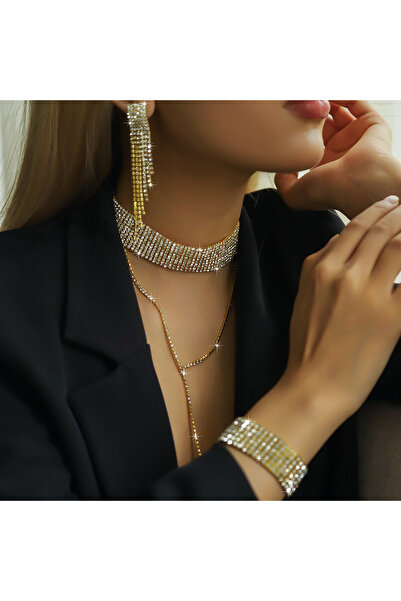 Choice طقم مجوهرات نسائي أنيق وبسيط مزين بشرابات (80809402-G)، يتميز بأسلوب فاخر وخفيف الوزن، ويمنحكِ إطلالة راقية.