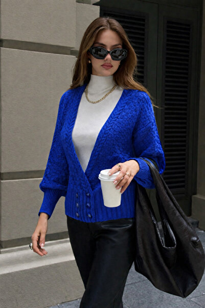 WE AND ME سترة نسائية قصيرة بستة أزرار في الأسفل