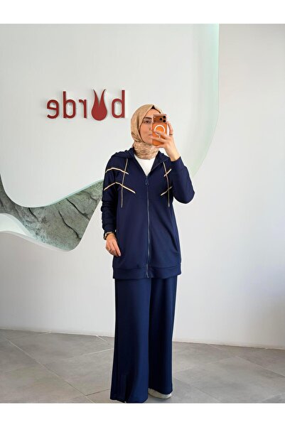 Armine Trend Sim Şerit Detaylı Pantolonlu Takım 25KT631 Lacivert