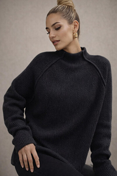 Rich Women's Gray Soft Textured Mock Neck Basic Long Sleeve Knitwear Sweater