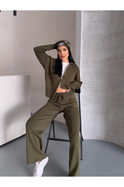 solena sln طقم تريكو نسائي باللون الكاكي بسحاب مزدوج