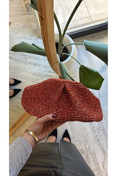 BeeYouStudio Hand Knitted Portfolio Bag