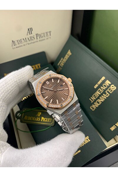 audemars Audemars Royal Oak women's watch - set with luxurious zircon