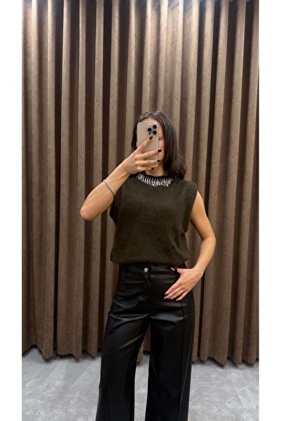 Maysa ZR YAKASI TAŞLI KISA KOLLU KAZAK