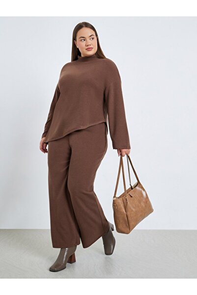 Styli Plus Size Asymmetrical Knit Top and Pants Co-Ords