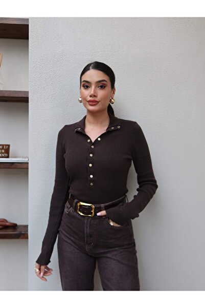 ESRAHELVACI Turtleneck Snap Fastener Knit Sweater