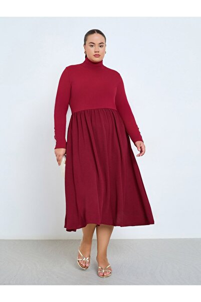 Styli Plus Size Ribbed Long Sleeve Midi Dress