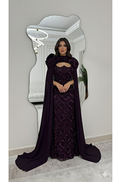 TOP BERLANTY ​فستان سهرة سوارييه تول مطرز مع كيب طويل وتصميم ملكي لون أرجواني...