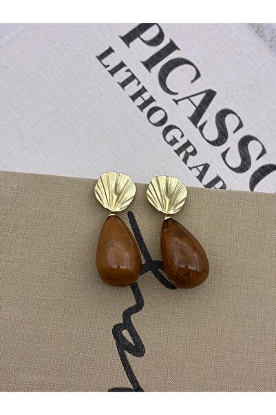 Hedef Bijuteri أقراط داملا موديل بني ذهبي بتصميم صدف البحر مع تفاصيل متدلية م...