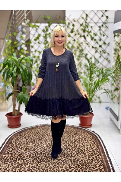 Punta Otantik NC21868 Etek Ucu Dantelli Pileli Kolyeli İtalyan Triko Elbise Füme