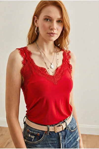 MELA ROSSA Women's Red Lace Strap Sandy Fabric Blouse