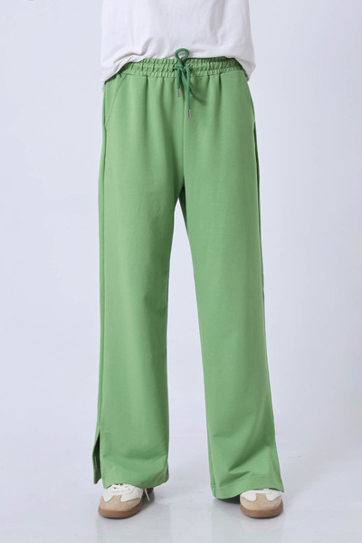 the basics Leg Length Slit Stretch Fabric Sweatpants