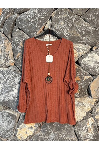 Punta Otantik Nc2182 Italian V-Neck F Corded Fabric Blouse with Necklace Petr...