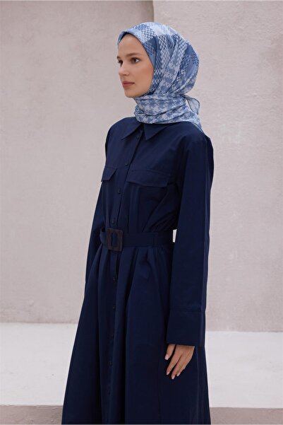 Belli وشاح نوفا باللون الأزرق البارد بنمط ندفة الثلج 1000