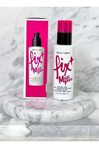 KWK Makeup Fixing Spray