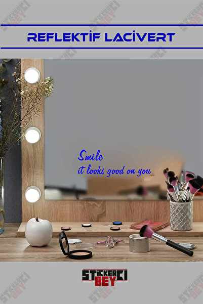 STİCKERCI BEY ملصق زجاجي تحفيزي بعبارة 'ابتسِ، تبدو جيدة' (قطع بالليزر)