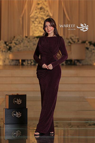 WAREEF FASHION فستان عودي ضيق بالكامل مع اكمام