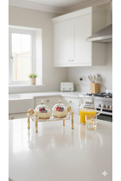 Generic A luxurious, royal-style candy and nut holder