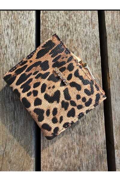 ÖZÜM TAKI Women's Medium Size Wallet with Card Holder Detail and Coin Compartment Leopard Pattern